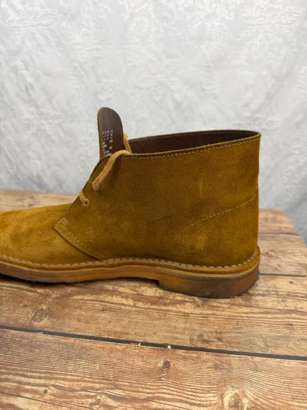 Clarks Men’s Brown Tan Suede Chukka Desert Boots Lace Up Ankle Size 10